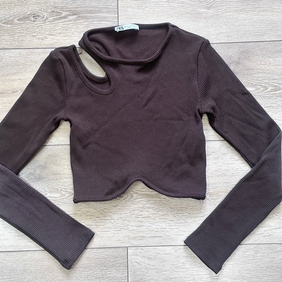Zara Ribbed Long Sleeve Crop Top - Picture 5 of 13